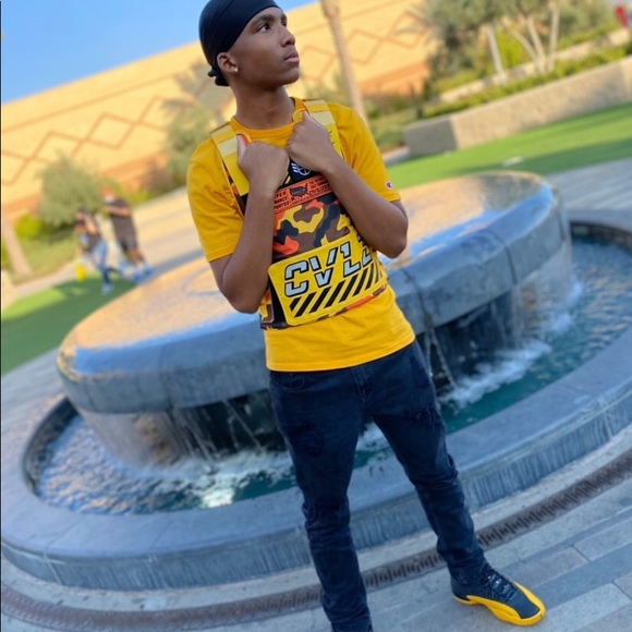 Meet your Posher, Devon - Picture 1 of 1